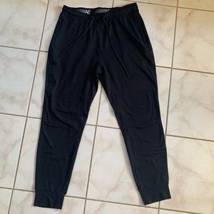 Mens Medium American Eagle Joggers